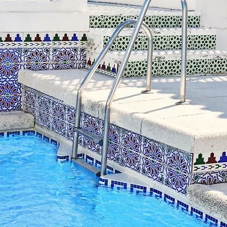 Verano Azul 70 By Scandic Feel Нерха